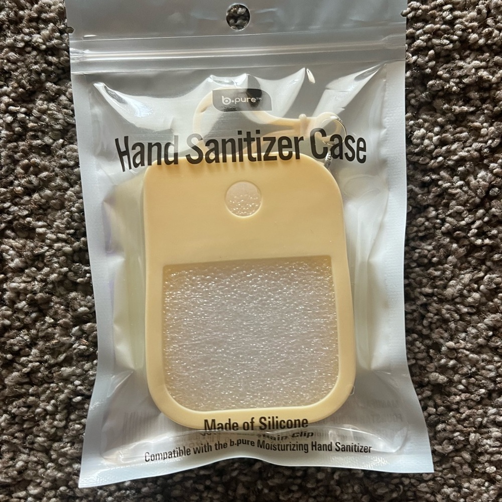 b-pure Silicone Hand Sanitizer Case cream